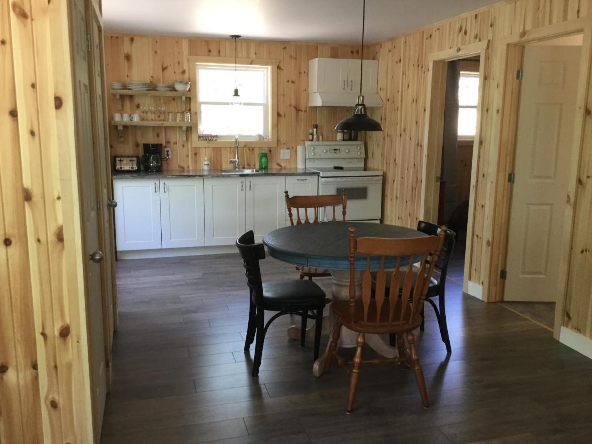 Chalet Les Parulines Tadoussac Extérieur photo
