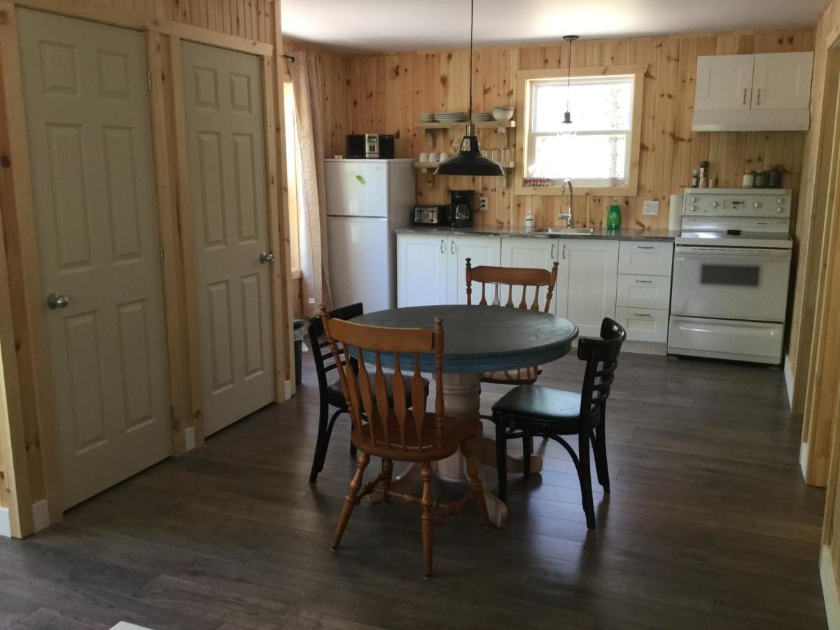 Chalet Les Parulines Tadoussac Extérieur photo